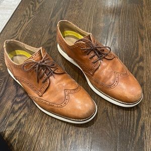 Cole hann Original Grand Wing tip Oxford Shoe